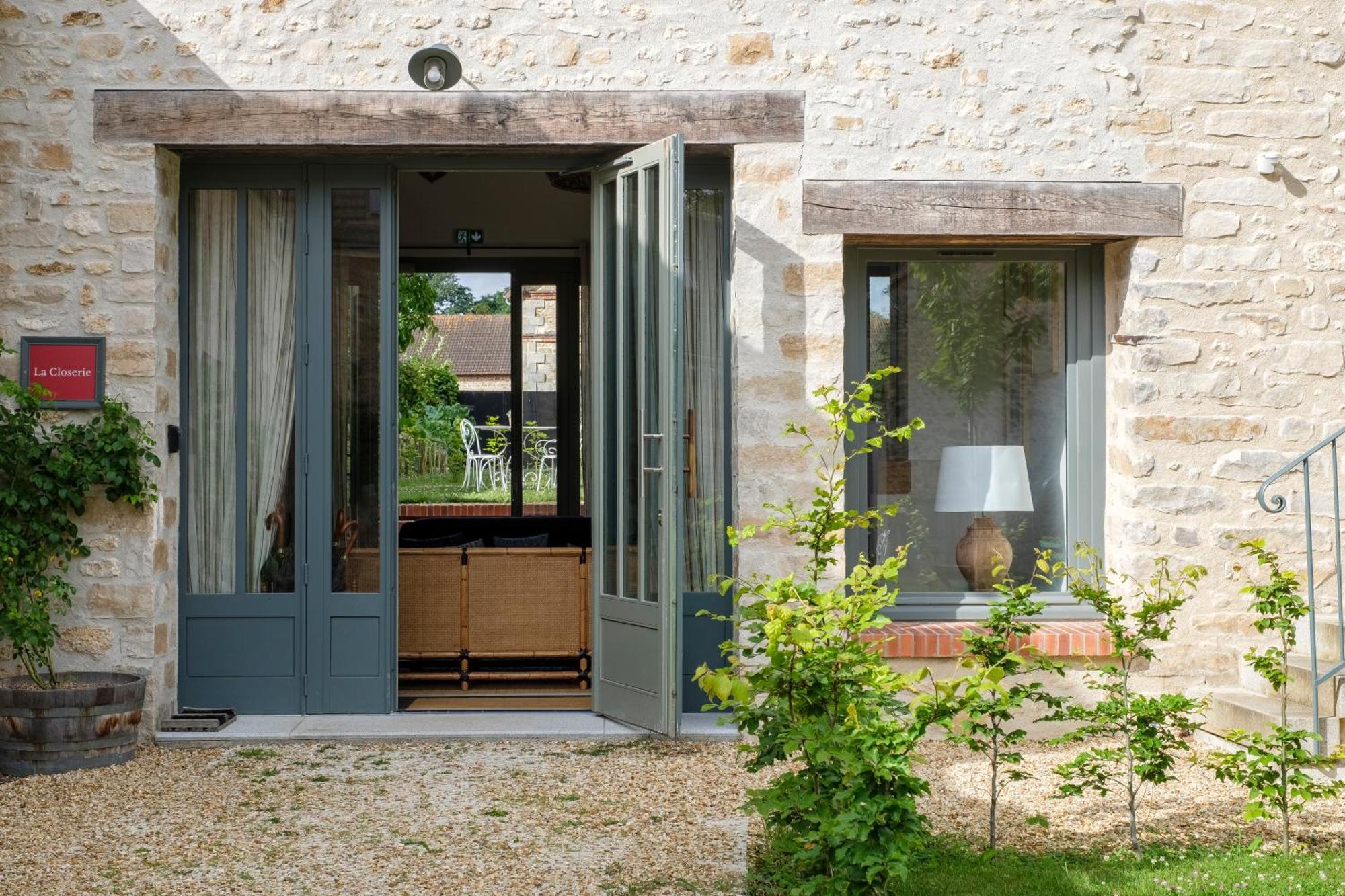 Holiday home Le Domaine De - Pierres D'histoire